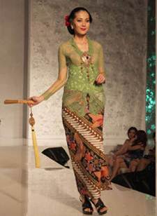 Busana Bali  Fashion Busana Adat 